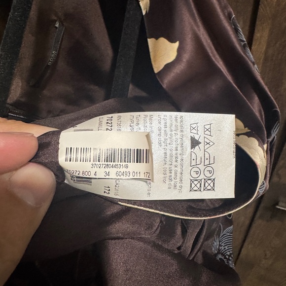 Hugo Boss Red and Cream Midi Wrap Dress - Picture 3 of 5